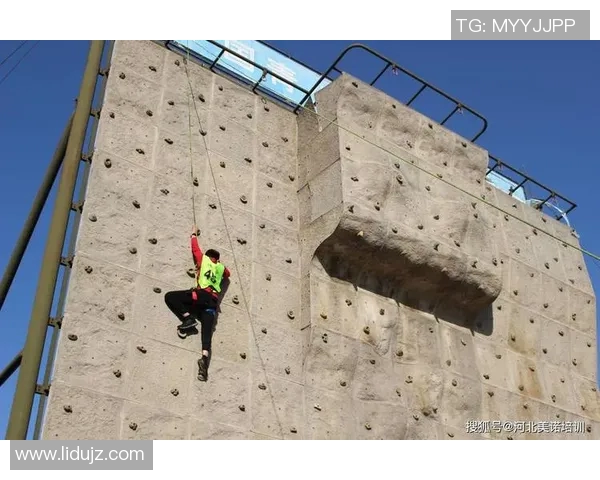 广州攀岩队的节奏与激情:聚焦攀岩运动的魅力与挑战 广州攀岩队的节奏与激情:聚焦攀岩运动的魅力与挑战