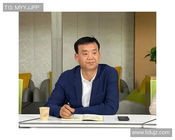 南京排球队与深圳排球队赛后复盘团队协作的成功与不足分析 南京排球队与深圳排球队赛后复盘团队协作的成功与不足分析