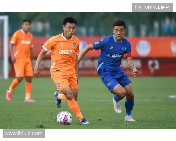 南京足球队转型之路揭秘大师赛特别报道展现新面貌与未来愿景